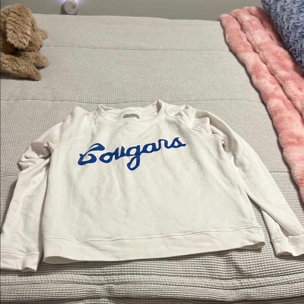 Women’s Albion BYU crewneck